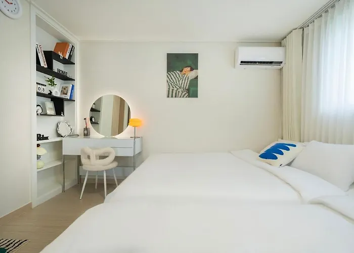 Gyeongbokgung 9min ㅣ 3br 2bathㅣ Sleeps 8ㅣ Family&group 아파트 서울특별시