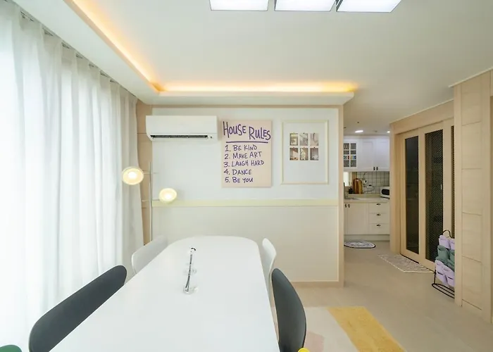 아파트 Gyeongbokgung 9min ㅣ 3br 2bathㅣ Sleeps 8ㅣ Family&group